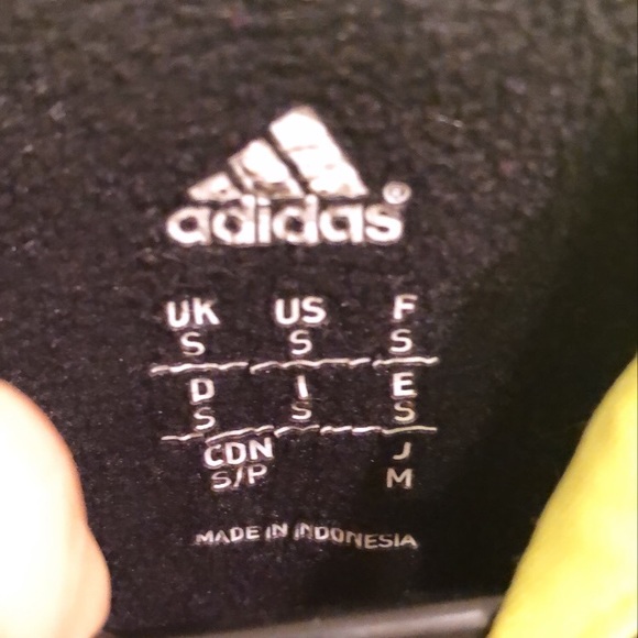 Adidas men hoodie in size small (fits like XS) - Picture 4 of 7